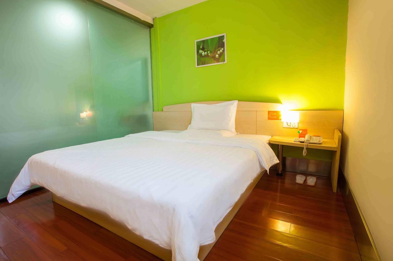 7Days Inn Wuhan Airport Panlong City Extérieur photo